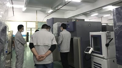 恒溫恒（héng）濕試驗箱內防凝露的方法分析