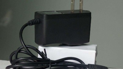 試驗案例：高（gāo）溫對<i style='color:red'>電源適配器</i>安全性能的影響