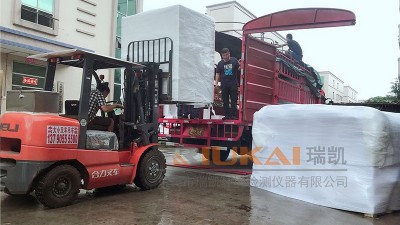 好事連連：步（bù）入式恒溫恒濕試驗室安裝完畢