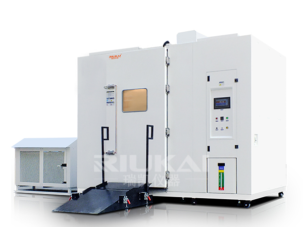 步入式恒溫恒濕試驗室（shì）