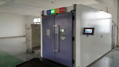 高（gāo）低溫試驗箱整體方案的設計