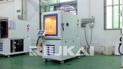 新型（xíng）單機壓（yā）縮機高低溫試驗箱（xiāng）的製冷係統設計（jì）